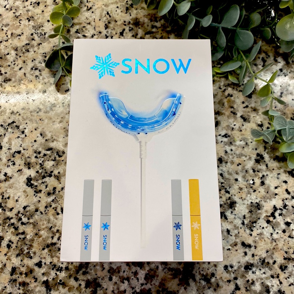 SNOW teeth whitening system